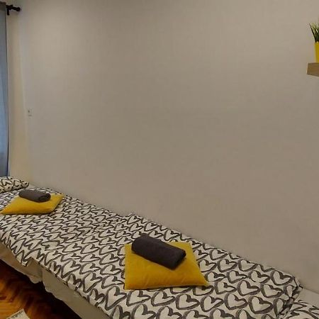 K21 Party Apartment Hotel With Inhouse Ruin Pub Boedapest Buitenkant foto